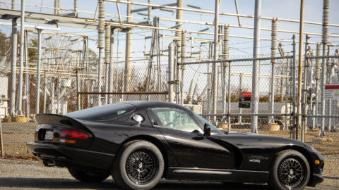 Black Dodge Viper GTS – CCW LM20 Wheels