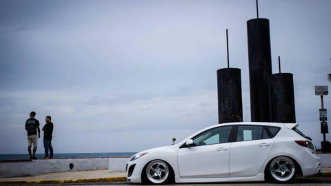 White Mazda 3 - CCW D59 Forged Wheels